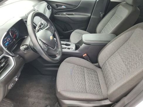 Used 2024 Chevrolet Equinox LT AWD/4WD image 9