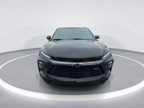 Used 2023 Chevrolet Blazer RS w/ Driver Confidence II Package image 3