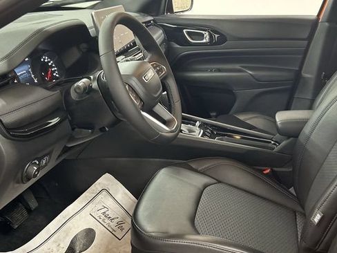 New 2026 Jeep Compass Latitude AWD/4WD image 11