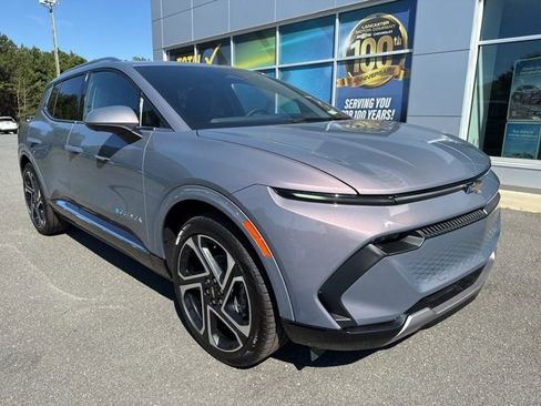 New 2026 Chevrolet Equinox EV LT w/ Convenience Package II image 1