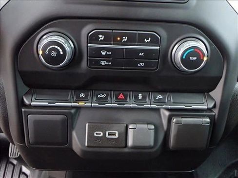 Used 2022 Chevrolet Silverado 1500 W/T w/ WT Convenience Package image 15