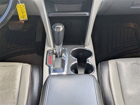 Used 2016 GMC Terrain SLT image 18