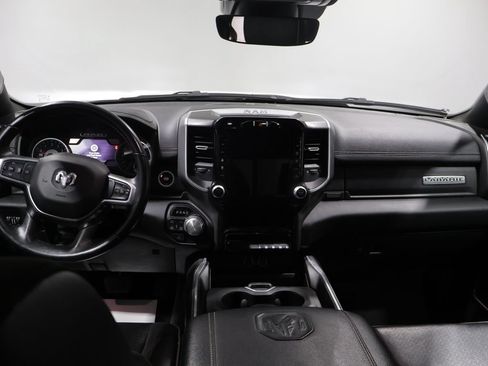 Used 2023 RAM 1500 Laramie AWD/4WD image 18
