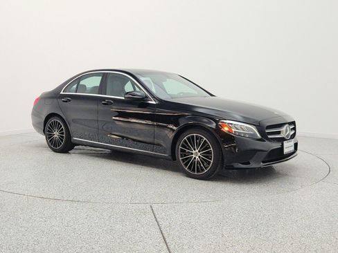 Used 2019 Mercedes-Benz C 300 Sedan image 3