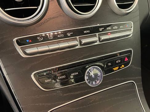 Used 2015 Mercedes-Benz C 300 4MATIC Sedan image 8