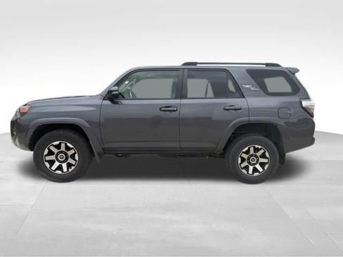 Used 2019 Toyota 4Runner TRD Off-Road Premium image 8
