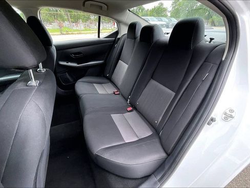 Used 2025 Nissan Sentra SV w/ All-Weather Package FWD image 24