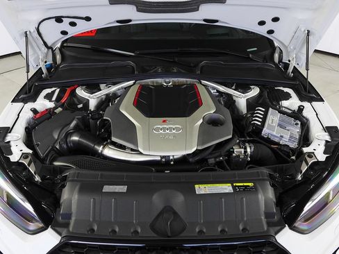 Used 2018 Audi RS 5 w/ Dynamic Package AWD/4WD image 6