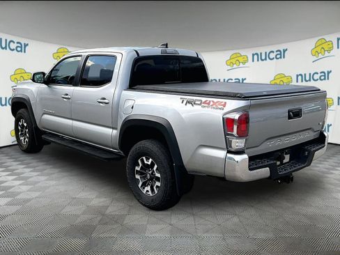 Certified 2023 Toyota Tacoma TRD Off-Road AWD/4WD image 3