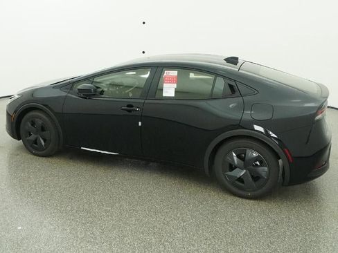 New 2026 Toyota Prius LE image 37