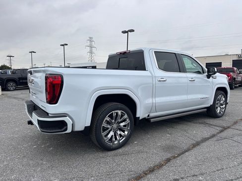 New 2026 GMC Sierra 1500 Denali w/ Denali Reserve Package image 9