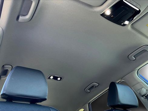 Used 2021 Kia Seltos SX image 28