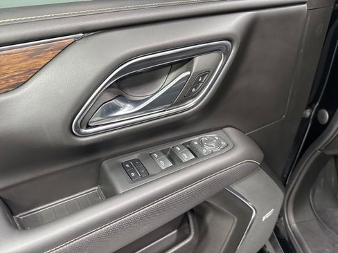 Used 2023 Chevrolet Tahoe Premier image 14