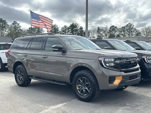 New 2026 Ford Expedition Tremor image 7