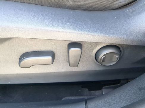 Used 2025 Subaru Outback Premium w/ Popular Package #1 image 19