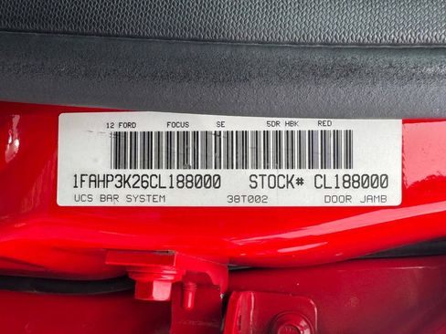 Used 2012 Ford Focus SE FWD image 28