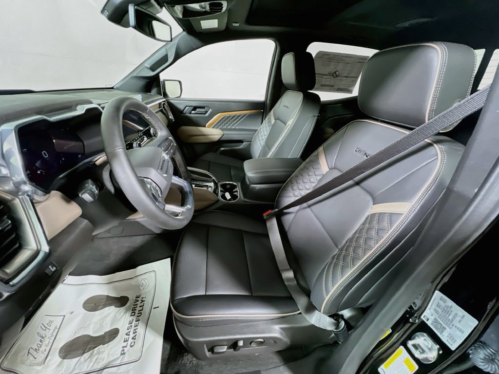 New 2026 GMC Canyon Denali AWD/4WD image 16