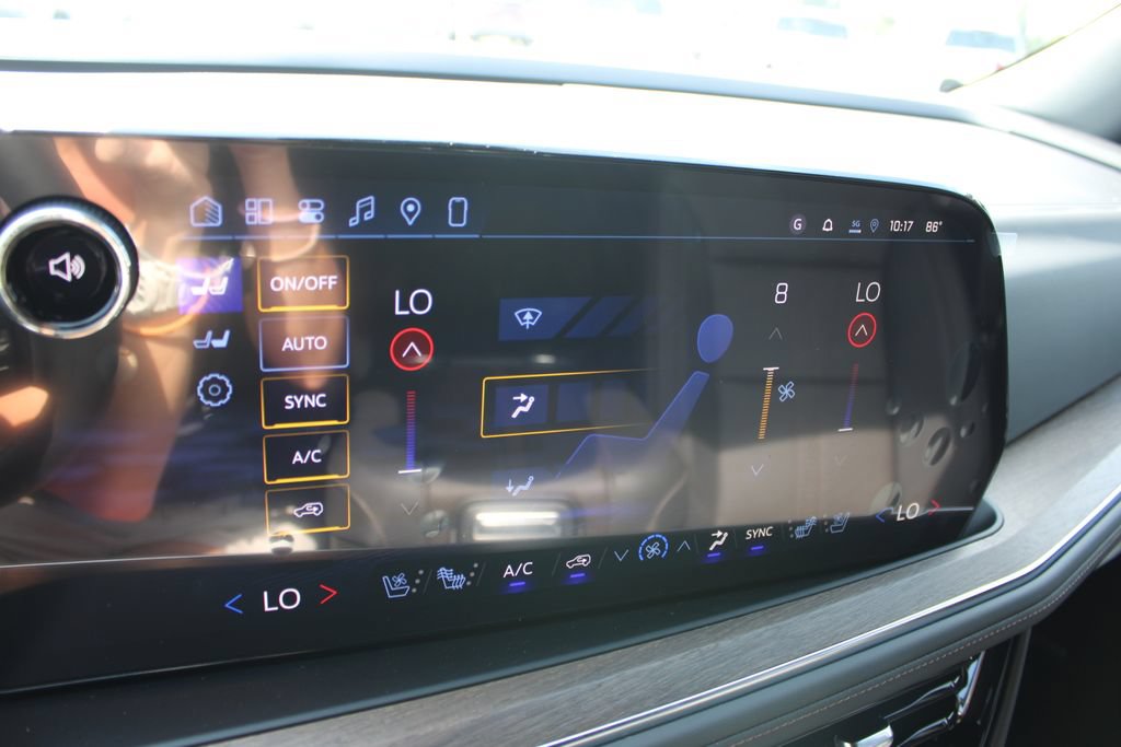 New 2026 Chevrolet Tahoe High Country AWD/4WD image 61