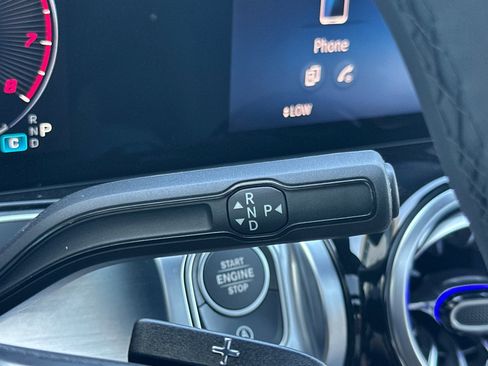 New 2025 Mercedes-Benz GLB 250 4MATIC image 21