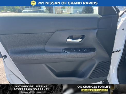 New 2026 Nissan Kicks SV w/ Cold Weather Package AWD/4WD image 10