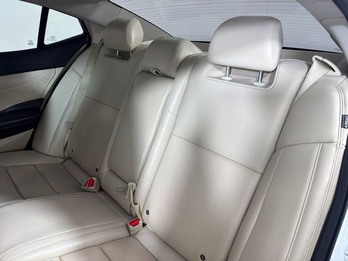 Used 2023 Nissan Maxima SV w/ Floor Mat Group FWD image 20