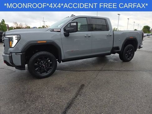 Used 2024 GMC Sierra 2500 AT4 w/ AT4 Premium Plus Package AWD/4WD image 10