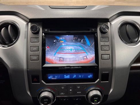 Used 2017 Toyota Tundra Limited image 8
