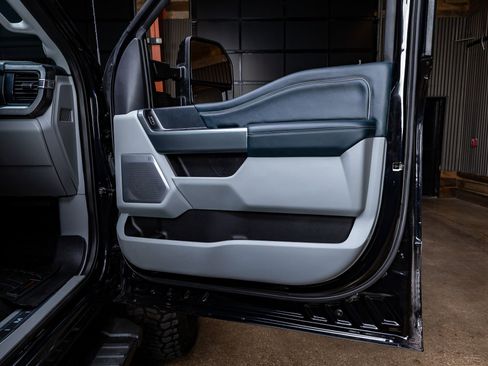 Used 2023 Ford F450 Limited w/ FX4 Off-Road Package image 37