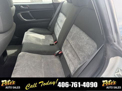 Used 2006 Subaru Outback 2.5i AWD/4WD image 13