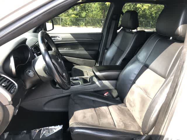 Certified 2020 Jeep Grand Cherokee Altitude AWD/4WD image 10