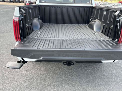 New 2026 Toyota Tundra Platinum AWD/4WD image 15