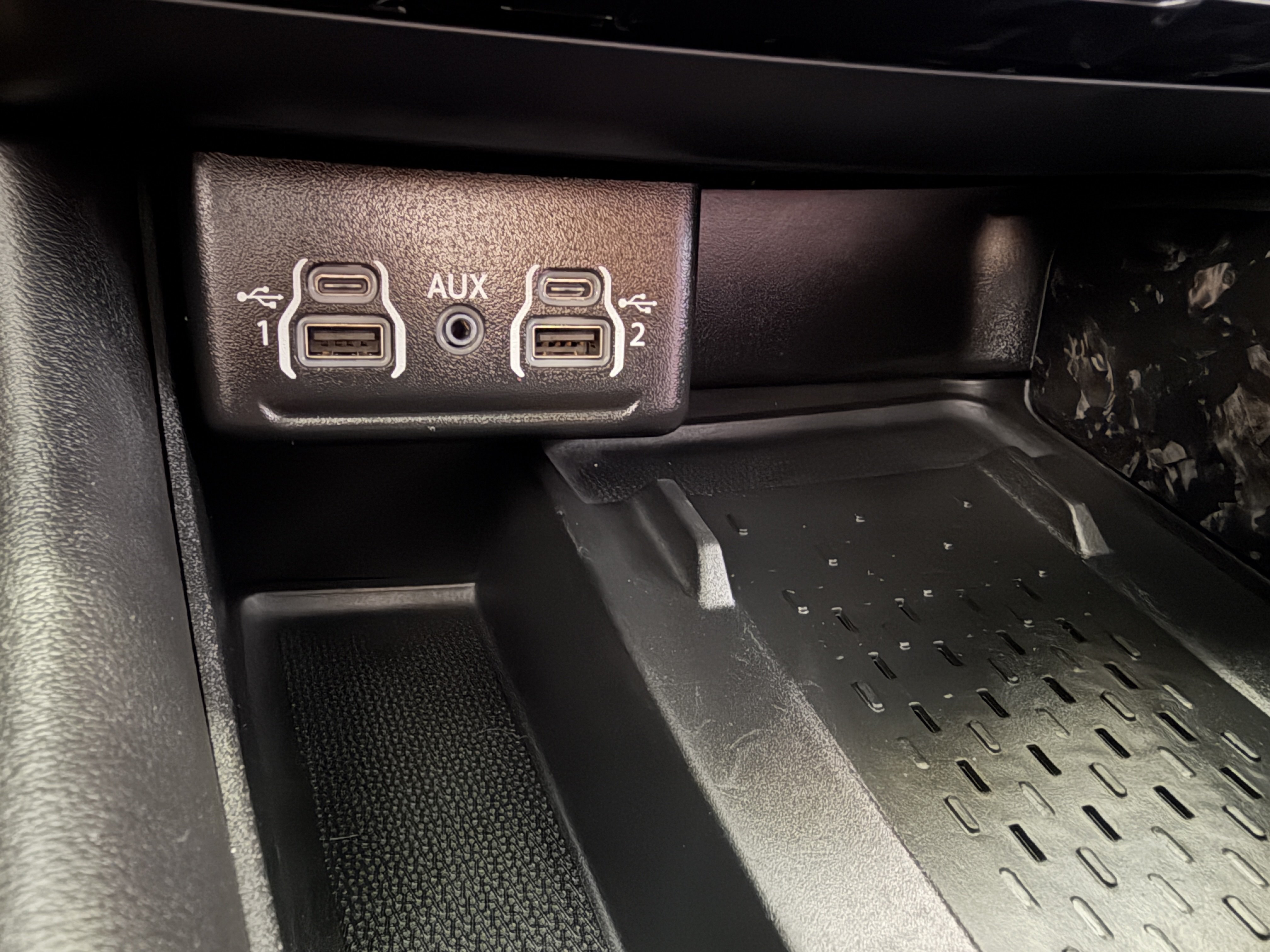 Used 2025 Dodge Durango R/T AWD/4WD image 47