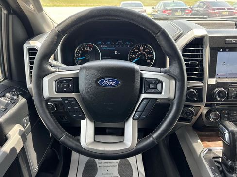 Used 2017 Ford F150 Lariat AWD/4WD image 14