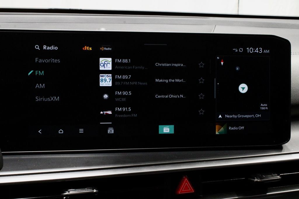 Used 2024 Kia Sorento S FWD image 4
