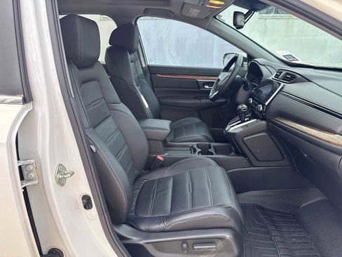 Used 2018 Honda CR-V Touring image 15