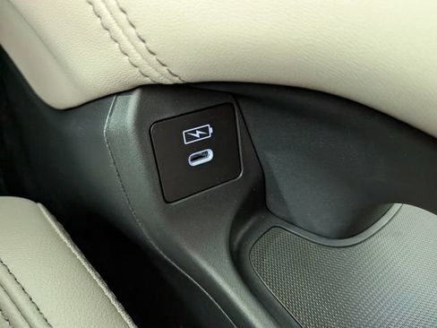 New 2027 Honda HR-V EX-L image 8