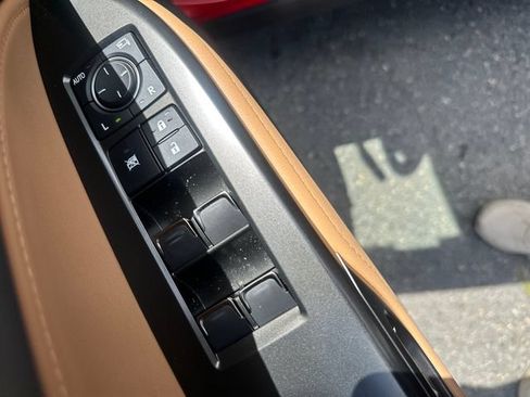 Used 2024 Lexus NX 350h AWD image 26