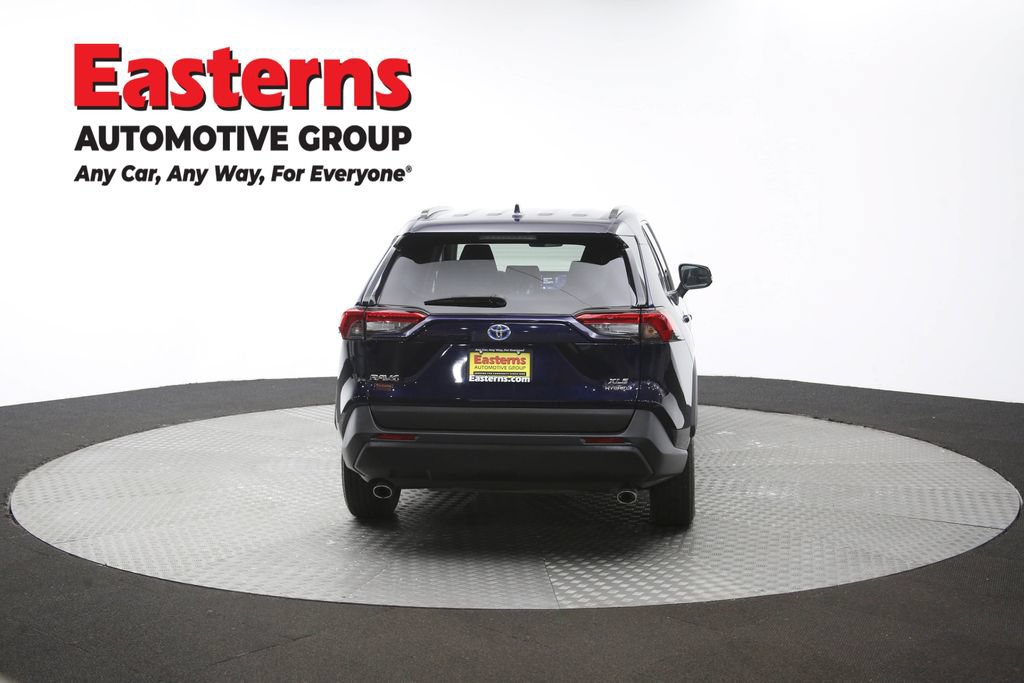 Used 2024 Toyota RAV4 XLE AWD/4WD image 37