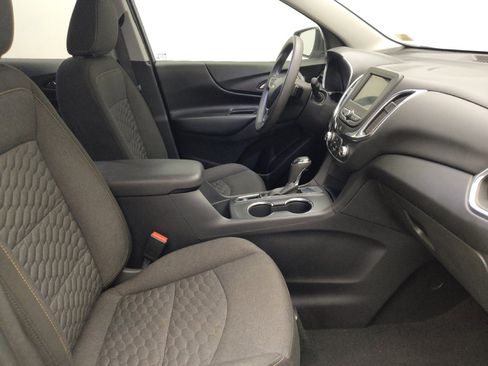 Used 2019 Chevrolet Equinox LT FWD image 21