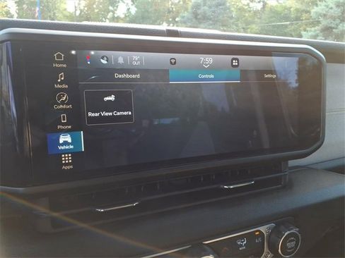 Used 2024 Jeep Wrangler Sport S image 17