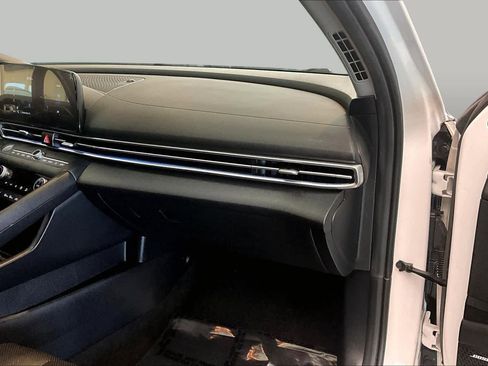 Used 2023 Hyundai Elantra Limited w/ Cargo Package FWD image 19