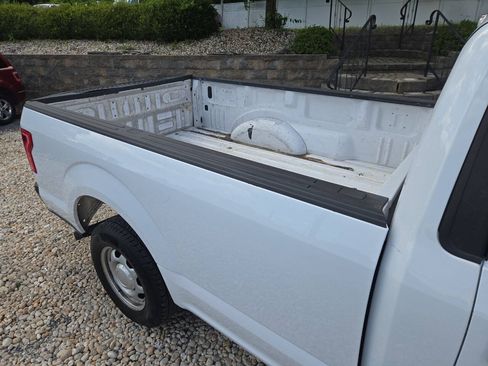Used 2017 Ford F150 XL RWD image 24