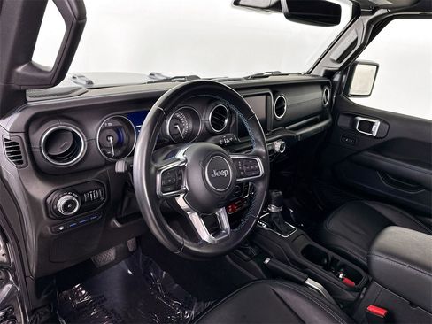 Used 2021 Jeep Wrangler Unlimited Rubicon 4xe w/ Steel Bumper Group image 9