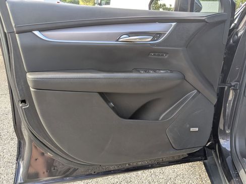 Certified 2019 Cadillac XT5 Luxury image 19