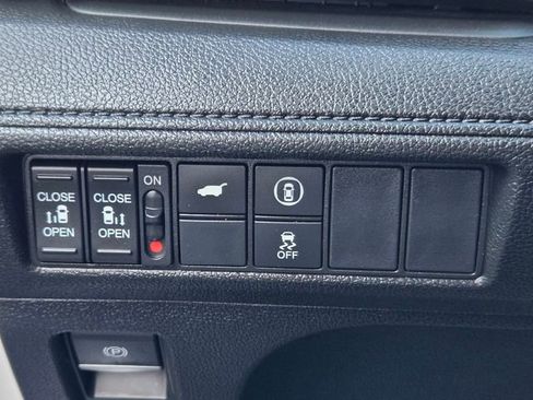 Used 2023 Honda Odyssey EX-L image 26