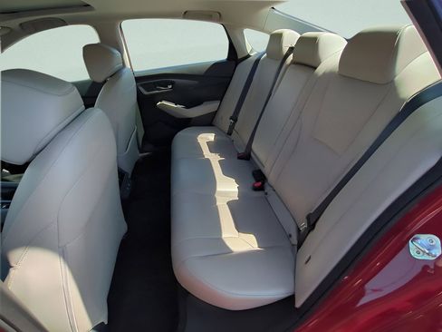 Used 2023 Honda Accord EX-L image 9
