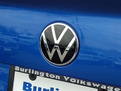 Certified 2023 Volkswagen Jetta S image 29