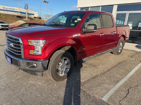 Certified 2017 Ford F150 XLT w/ Equipment Group 301A Mid image 3
