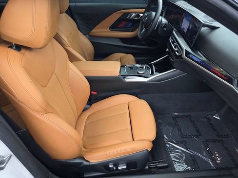 Used 2023 BMW 230i Coupe w/ M Sport Package RWD image 25