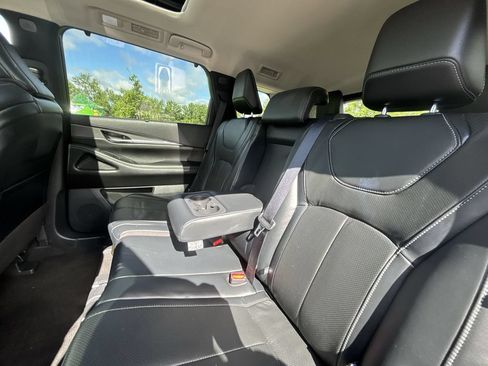 Certified 2023 INFINITI QX60 Luxe w/ Cargo Package AWD/4WD image 26